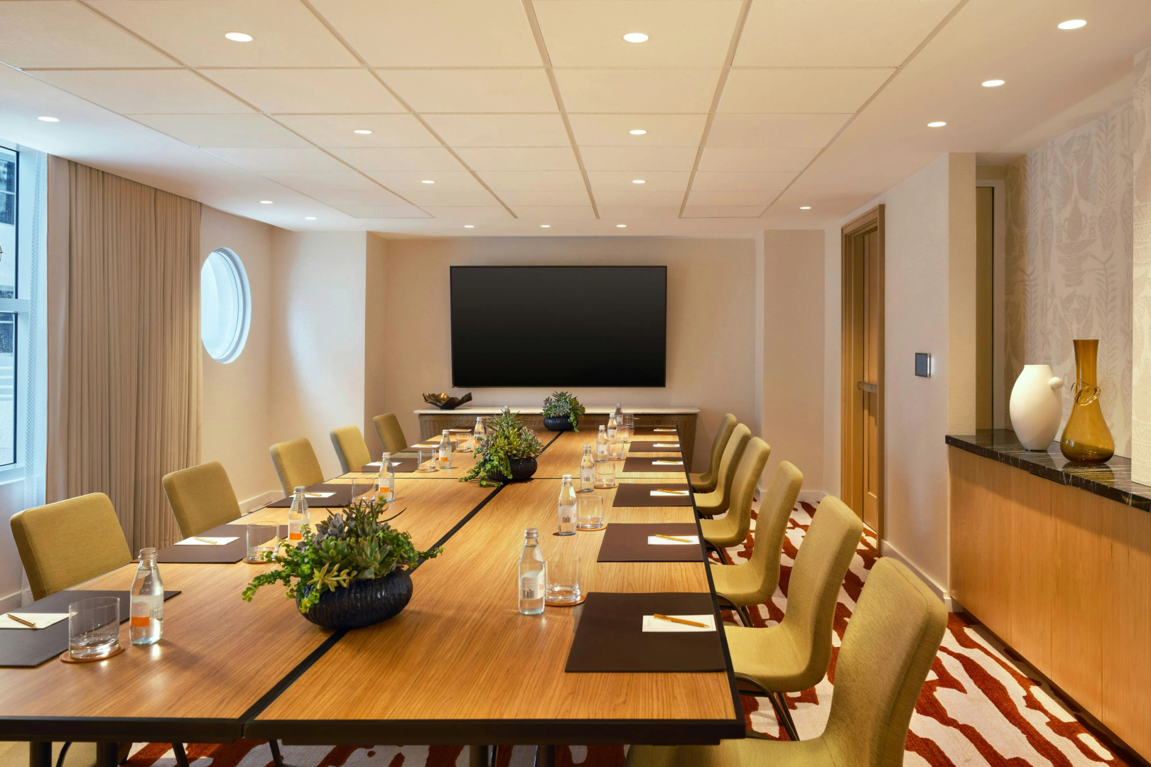 Photo - Royal Palm South Beach Miami, a Tribute Portfolio Resort