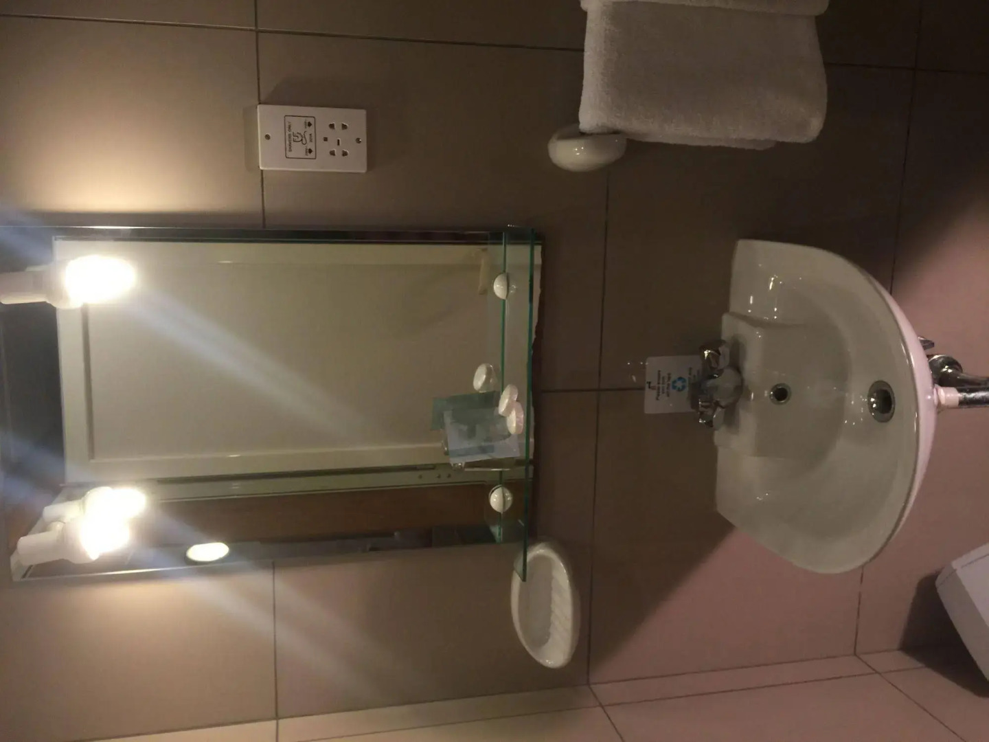 Photo - Dean Hamlet Hotel