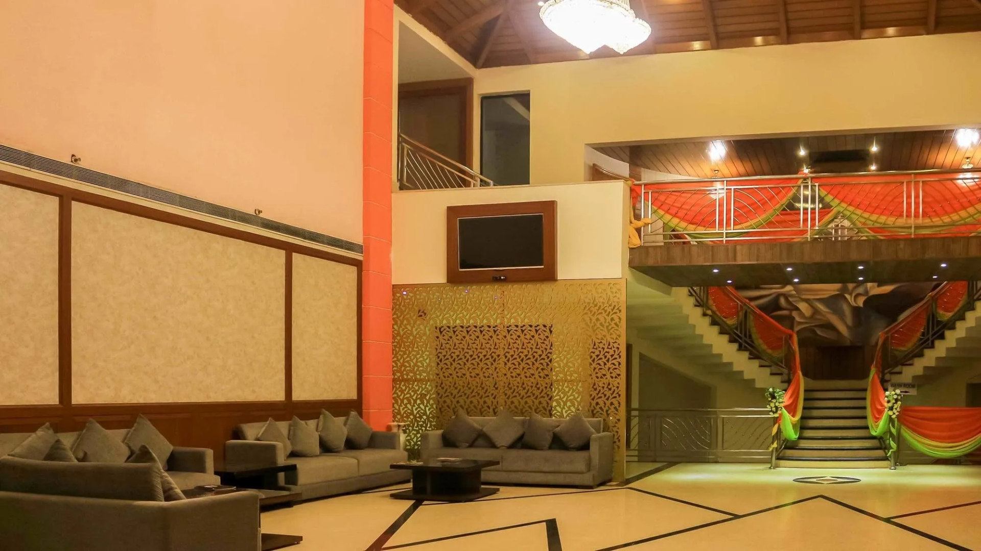 Foto - Dee Marks Airport Hotel & Resorts