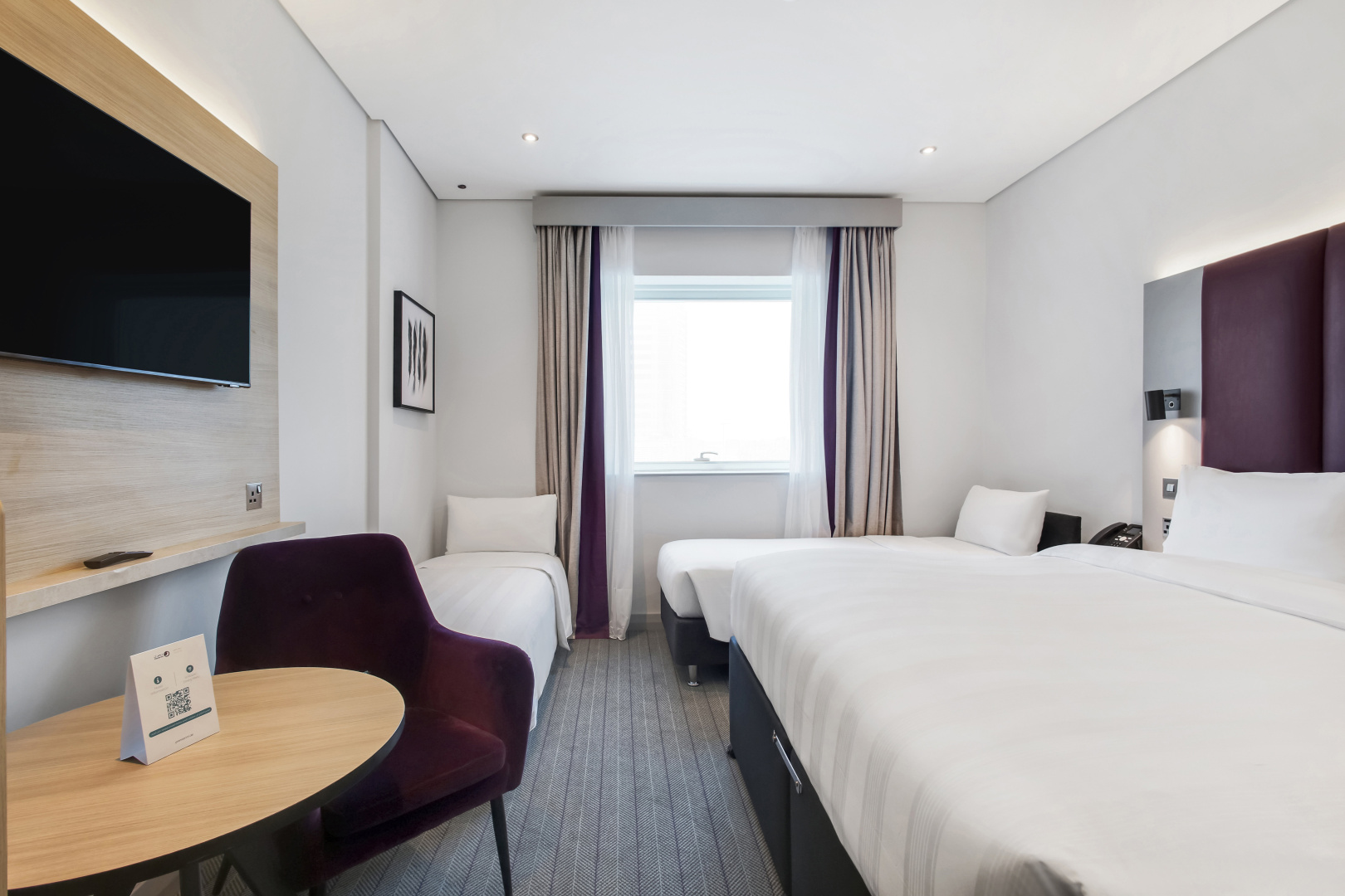 Foto - Premier Inn Dubai International Airport