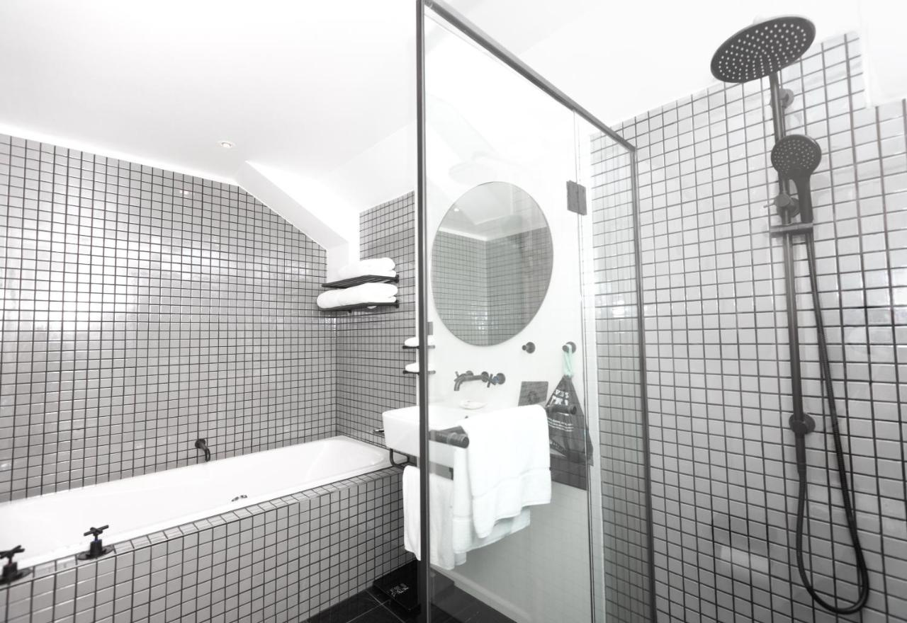 Photo - Ovolo Sydney Woolloomooloo, a Wyndham Hotel