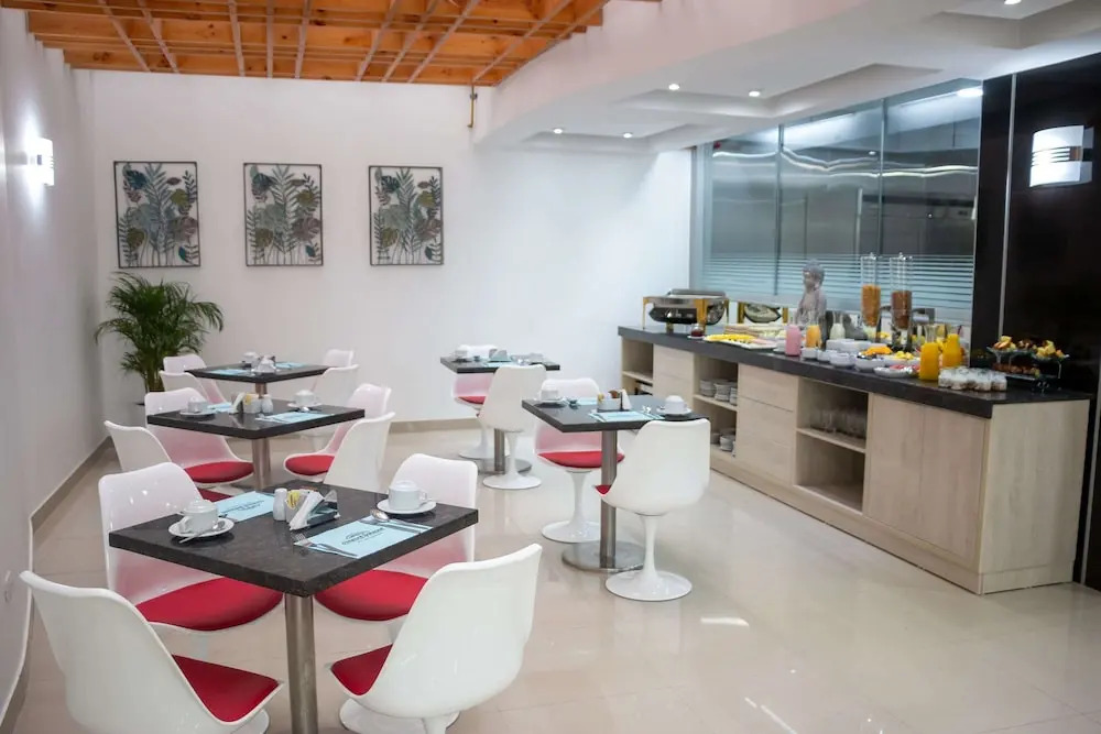 Foto - Howard Johnson by Wyndham Lima Miraflores Art House