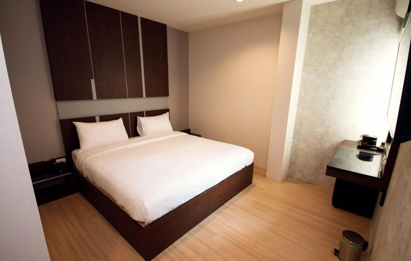 Photo - The Y Smart Hotel