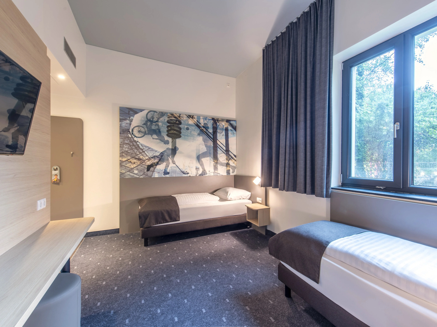 Foto - B&B Hotel München-Olympiapark