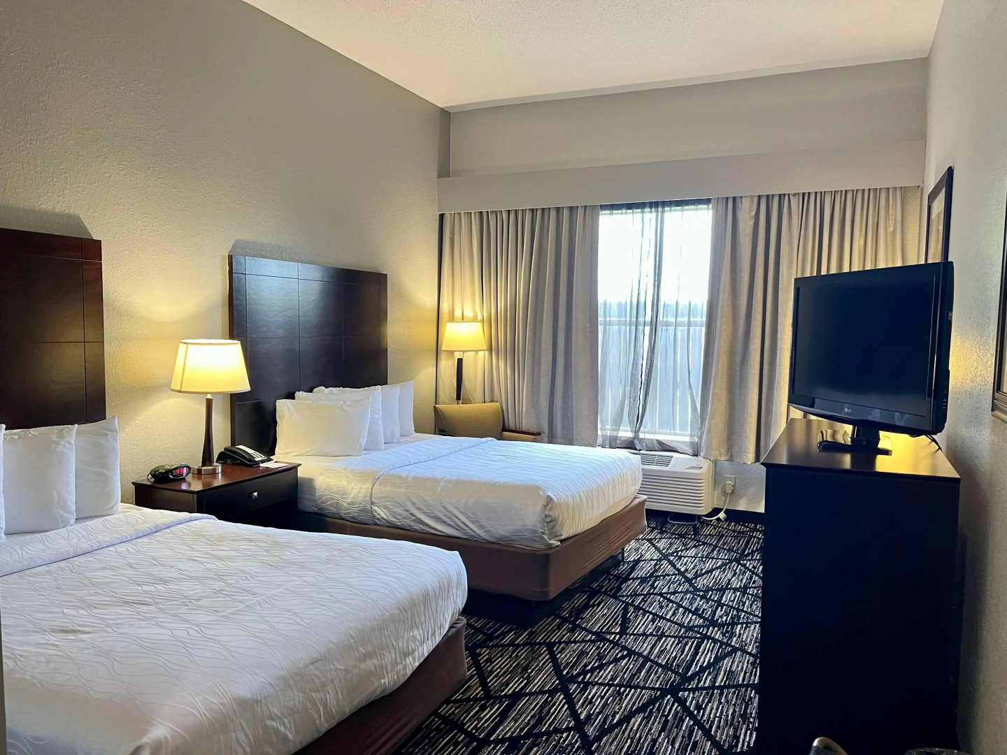 Foto - Best Western Plus Hobby Airport Inn & Suites