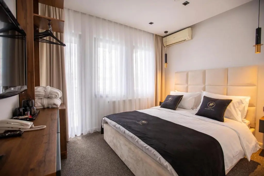 Photo - Plaza Boutique Hotel