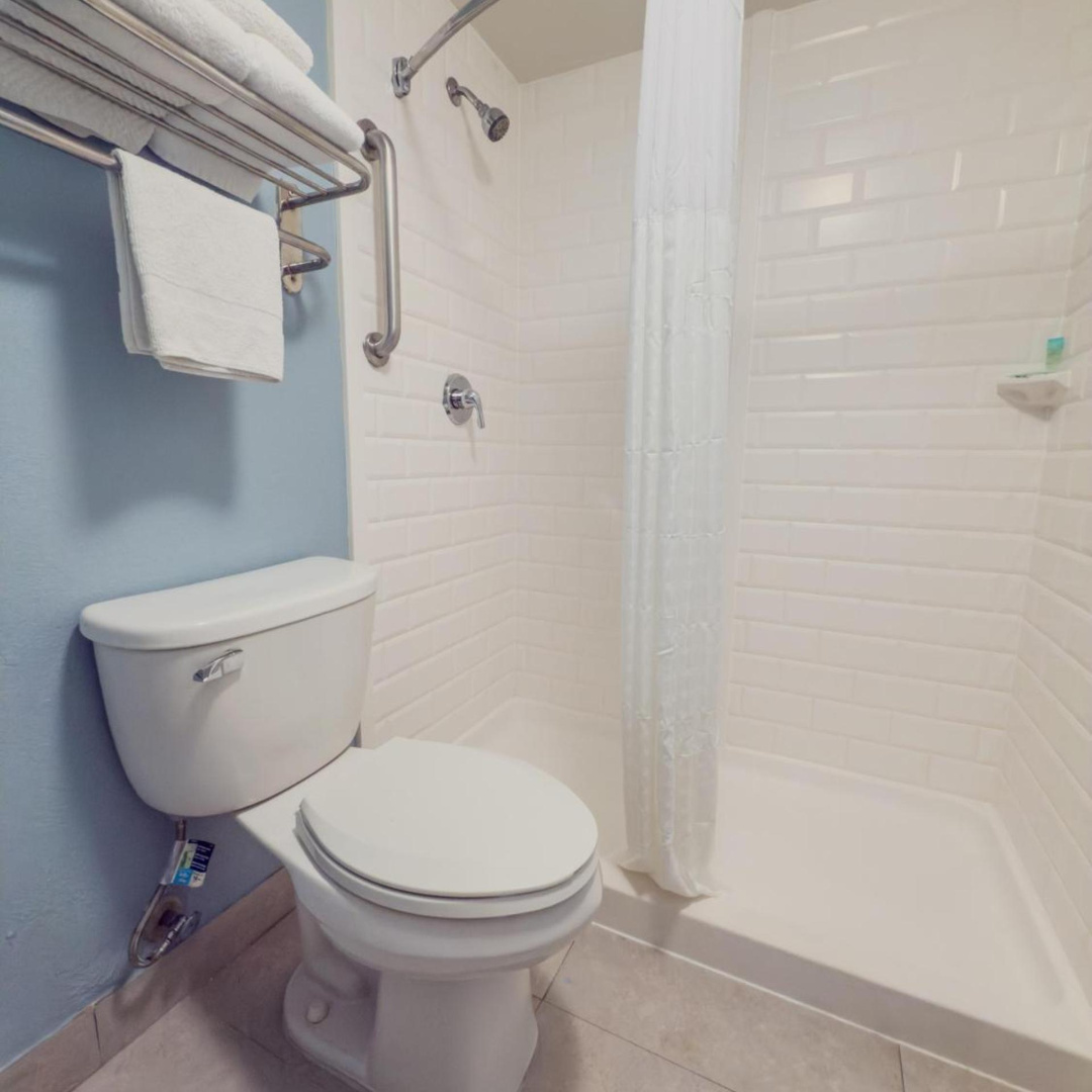 Photo - SureStay by Best Western Jacksonville Airport