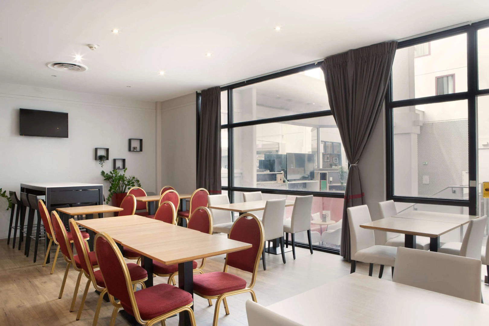 Foto - Kyriad Paris Est - Bois de Vincennes