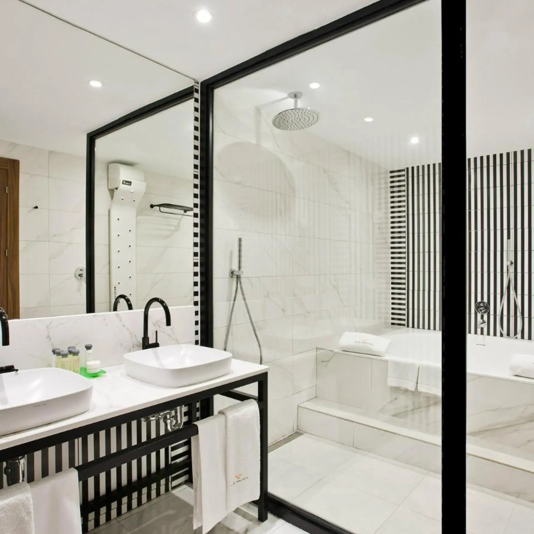Foto - Hotel Tres Reyes Pamplona