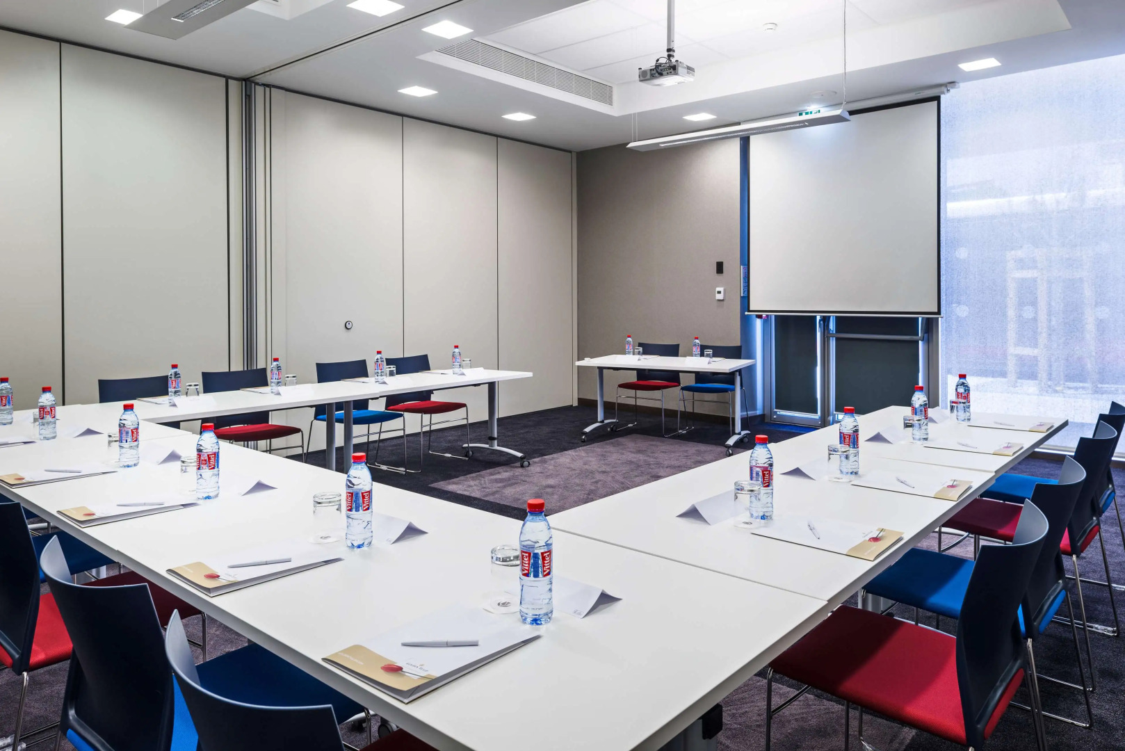 Photo - Golden Tulip Marseille Euromed