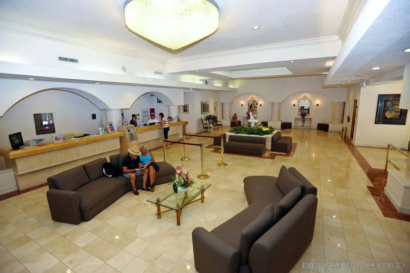 Foto - Crystal Beach Suites Miami Oceanfront Hotel