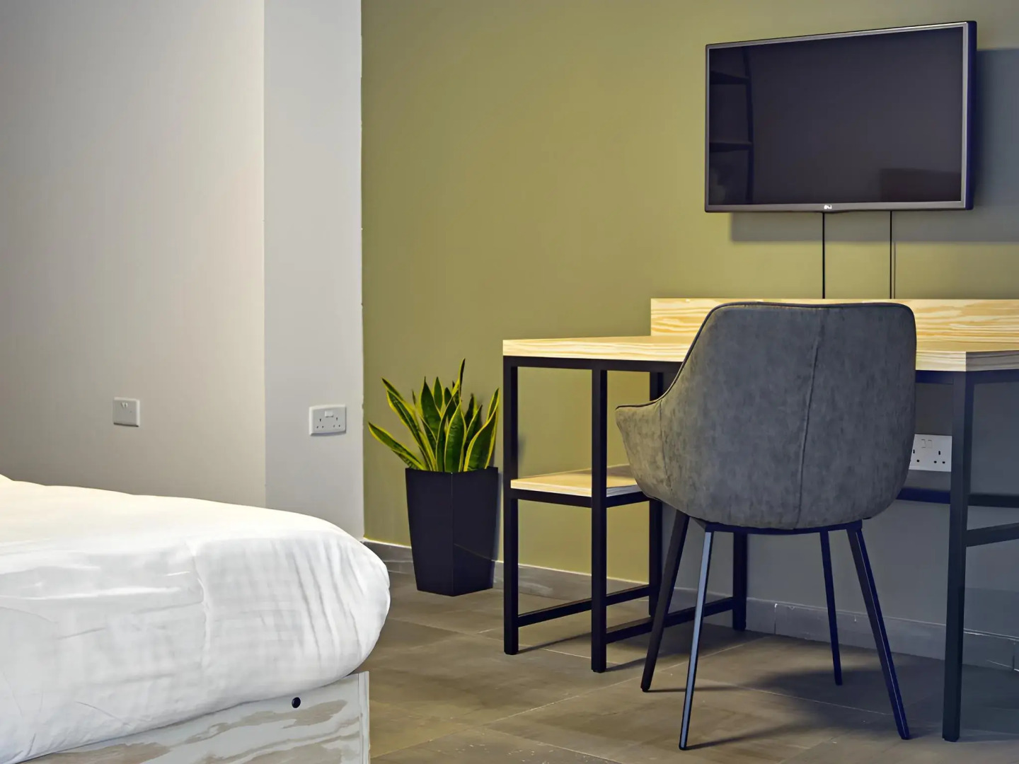 Photo - Mr Todd Hotel