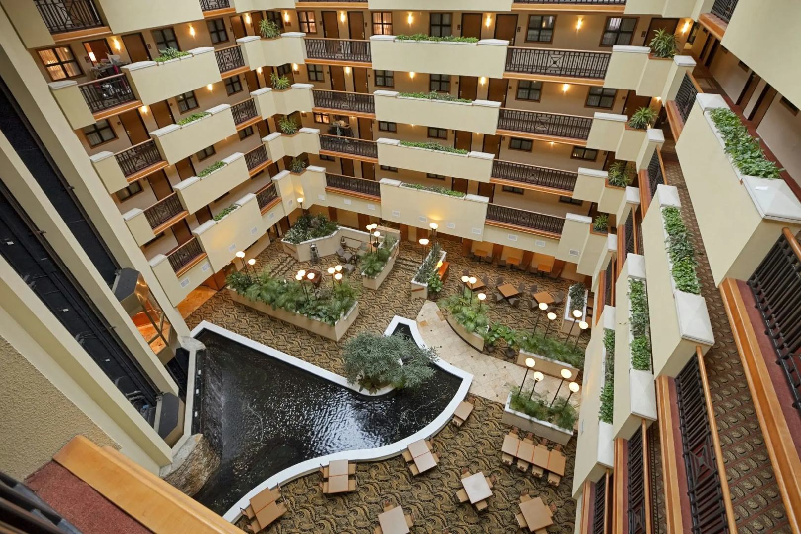Foto - Embassy Suites by Hilton Atlanta Alpharetta