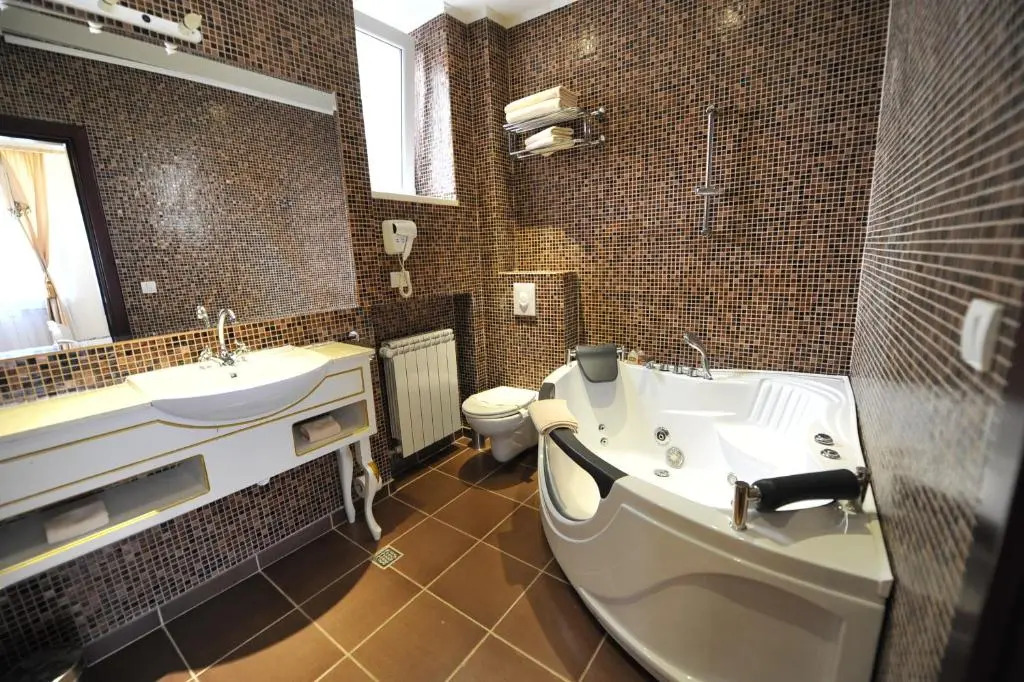 Photo - Queen's Astoria Design Hotel