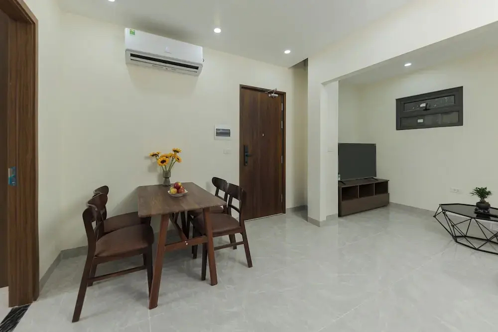 Photo - Townhouse Oak West Lake Apartment