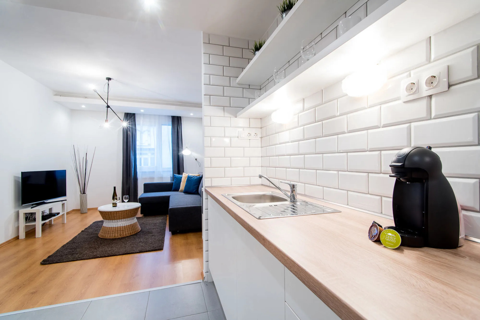 Foto - Vagabond Corvin