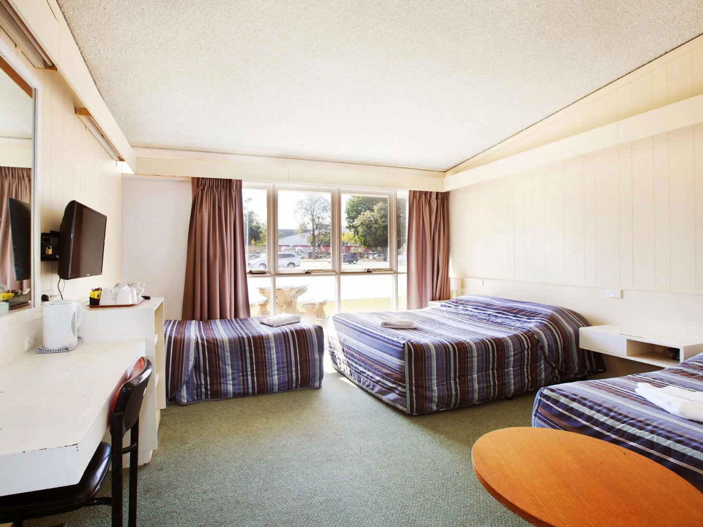 Photo - Sunnybank Hotel