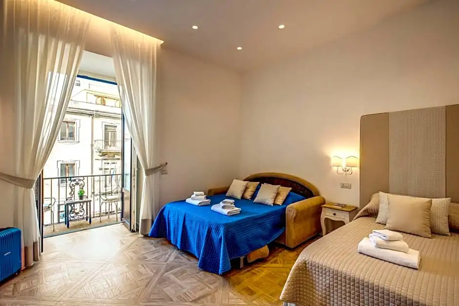 Photo - Sorrento Square Suites