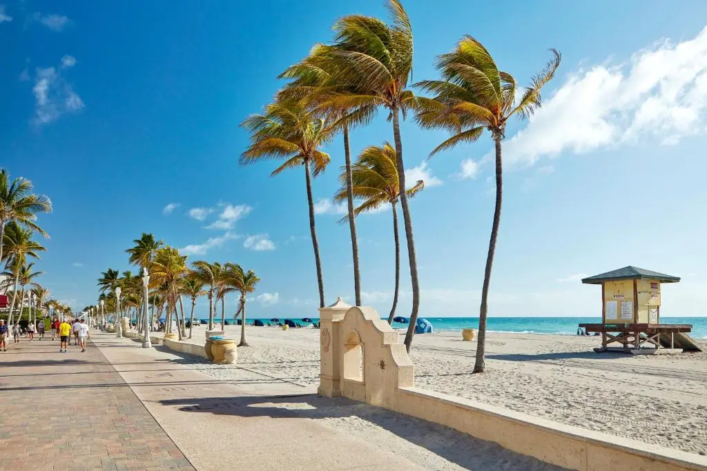 Photo - Costa Hollywood Beach Resort