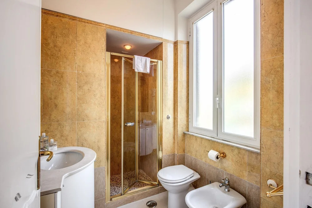 Photo - All Comfort Astoria Palace