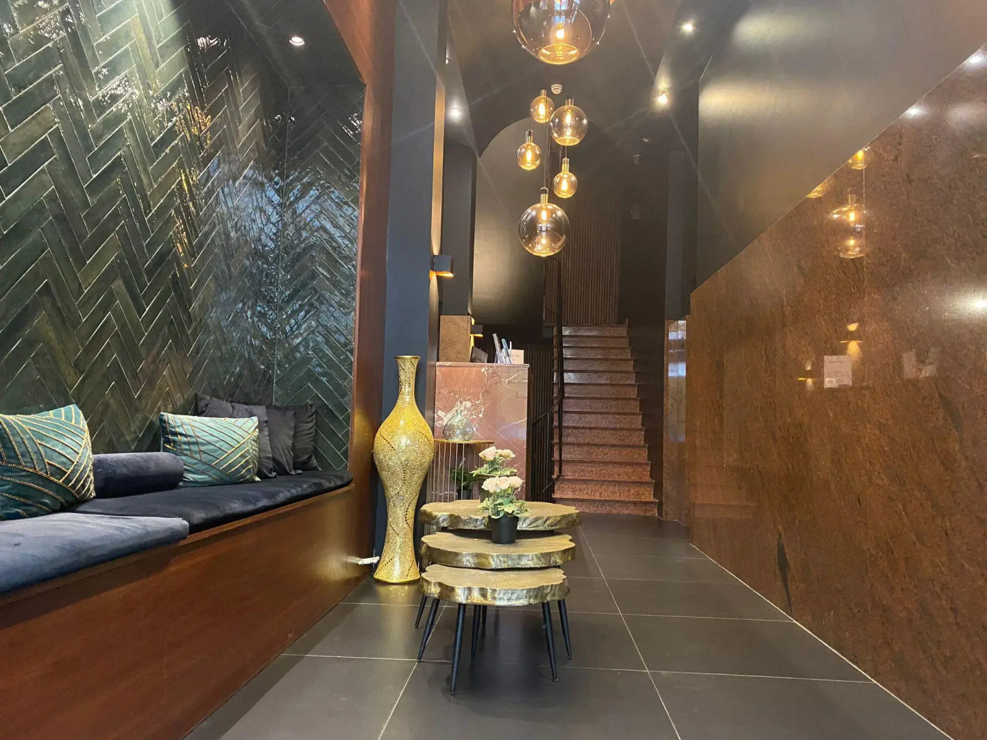 Photo - La Bourse Hotel