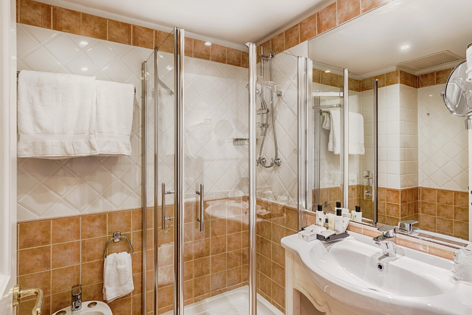 Photo - COLONNA GRAND HOTEL CAPO TESTA, a Colonna Luxury Beach Hotel, Santa Teresa Sardegna