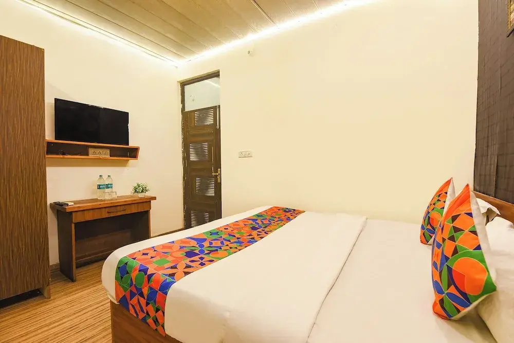 Photo - Fabhotel Z Heart