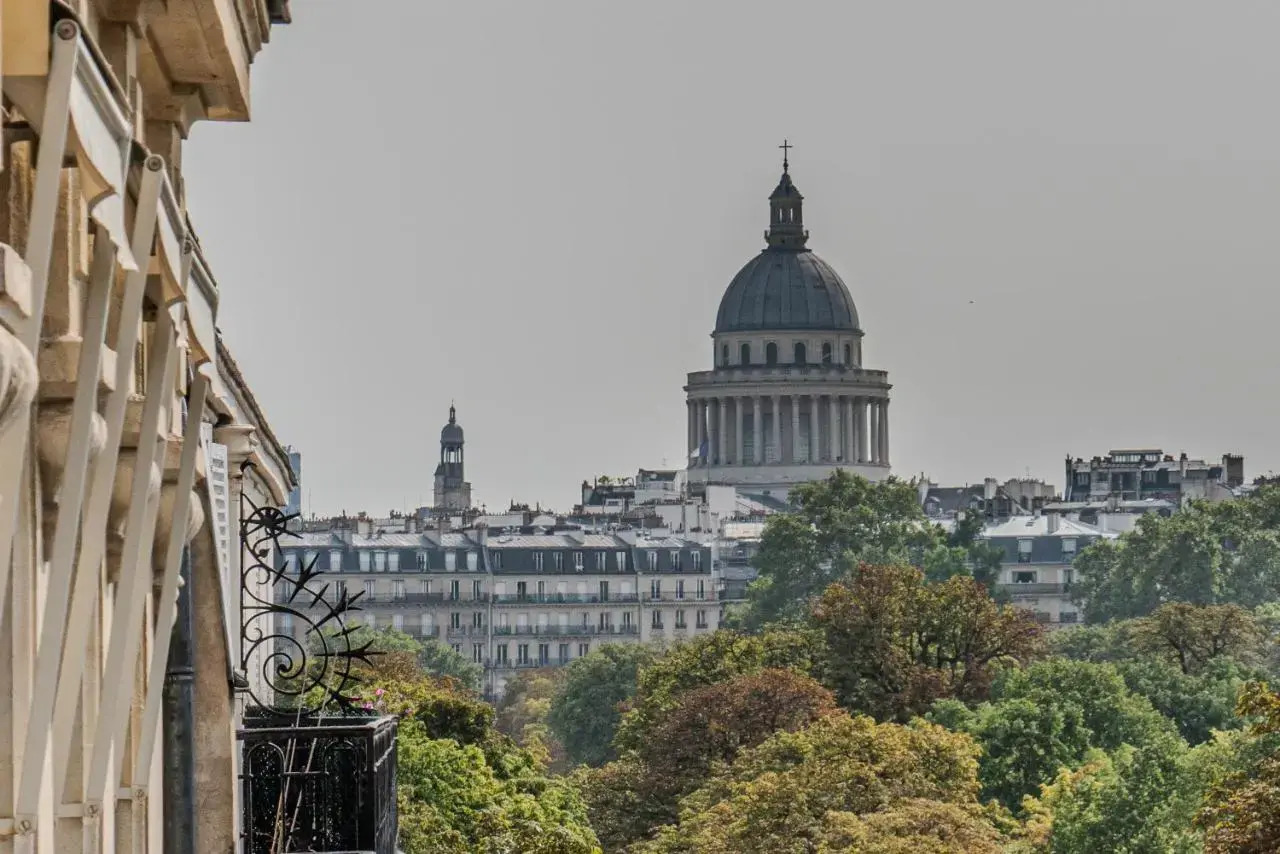 Foto - Hôtel Saint-Louis - Jardin du Luxembourg