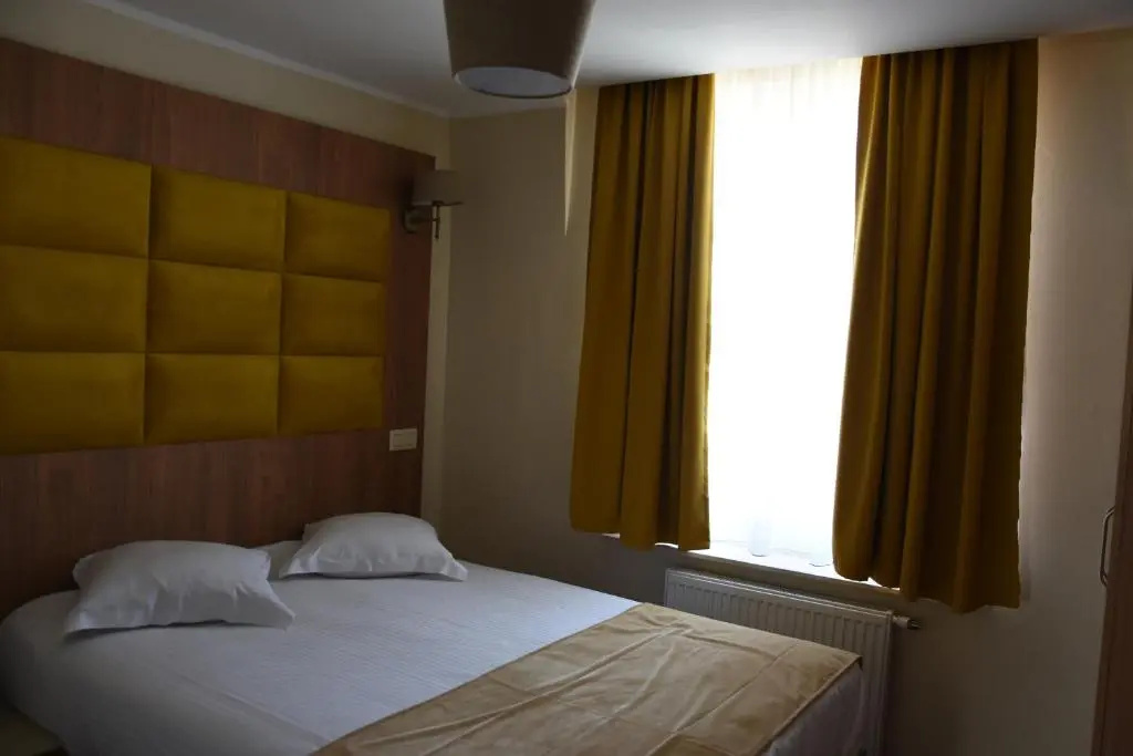 Photo - Sun Hotel