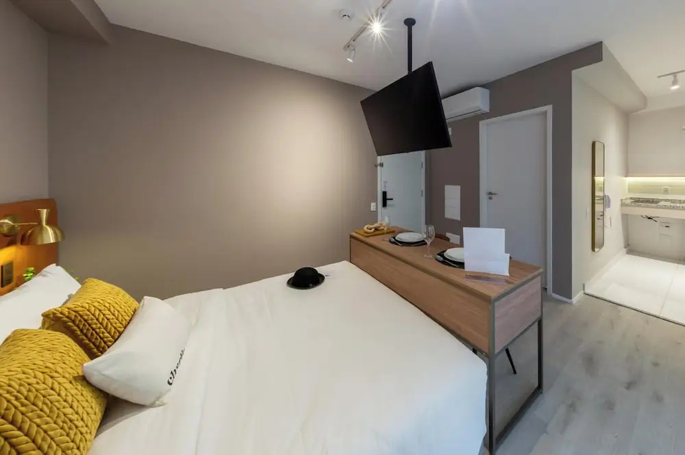 Charlie Contemporaneo Jardins Essential