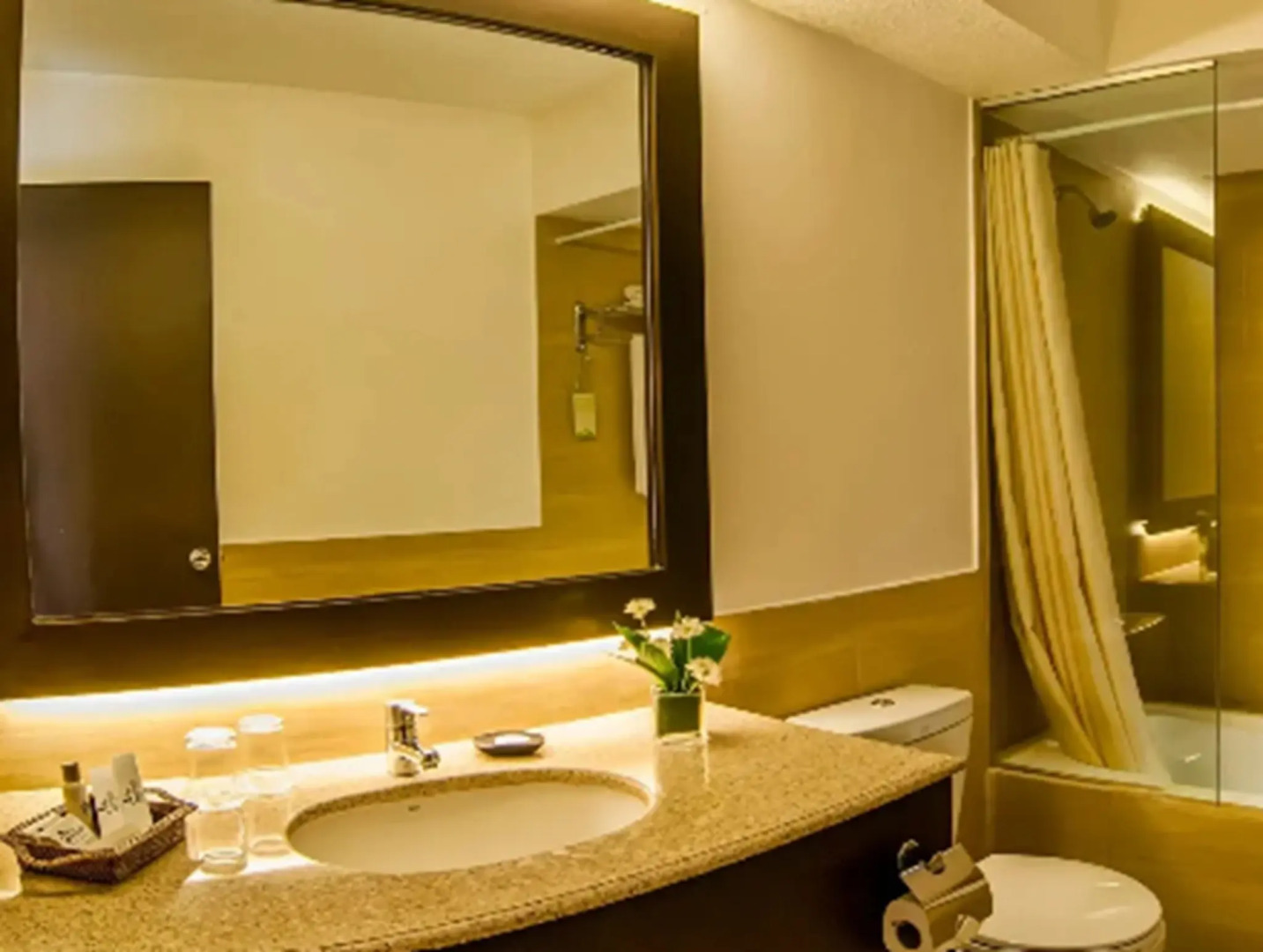 Foto - Montebello Villa Hotel