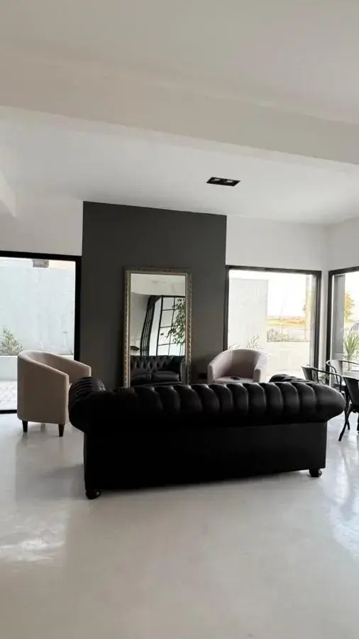 Photo - Parry Smart Hotel