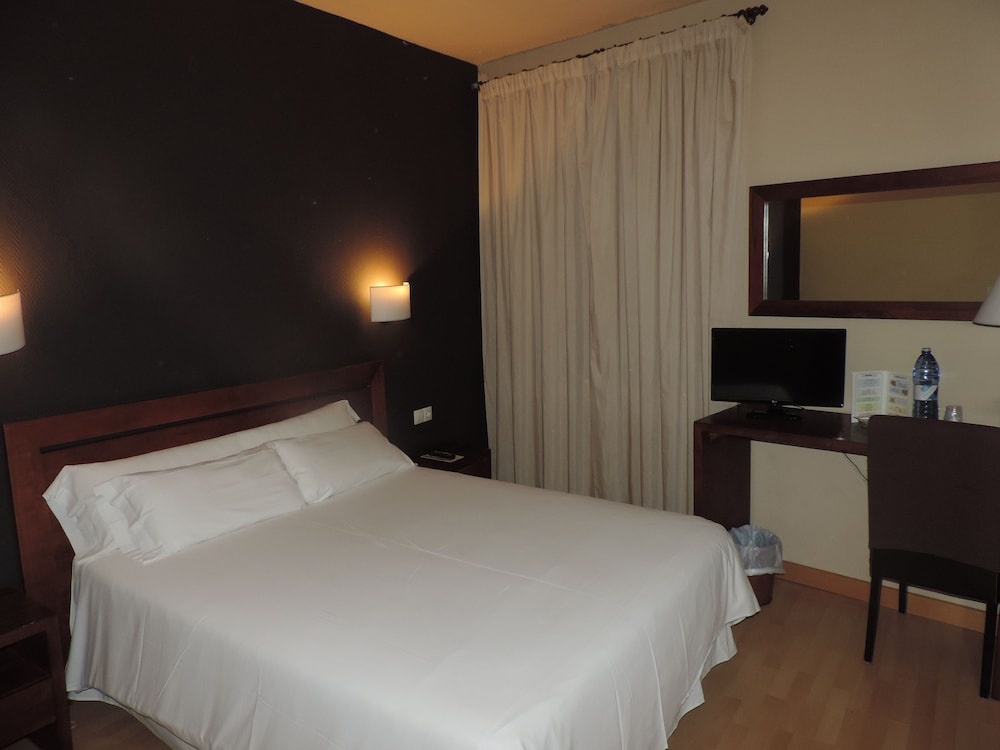 Foto - Hotel Puerta de España