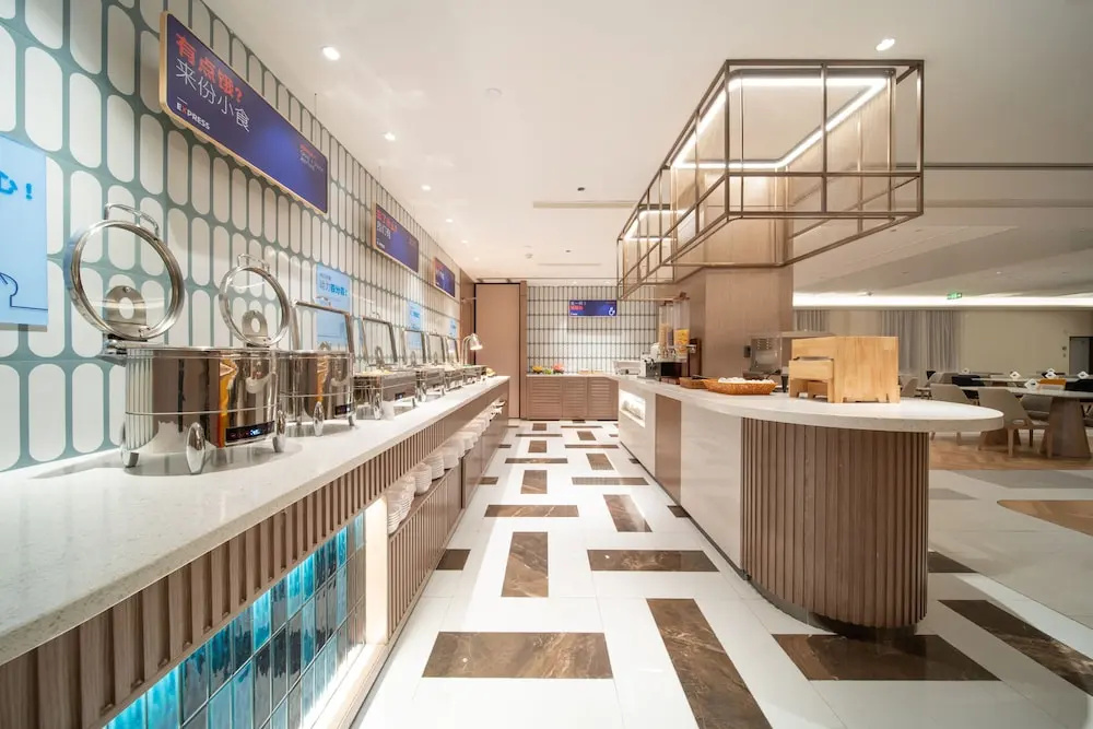 Photo - Holiday Inn Express Shanghai Pujiang Lianhang Road by IHG