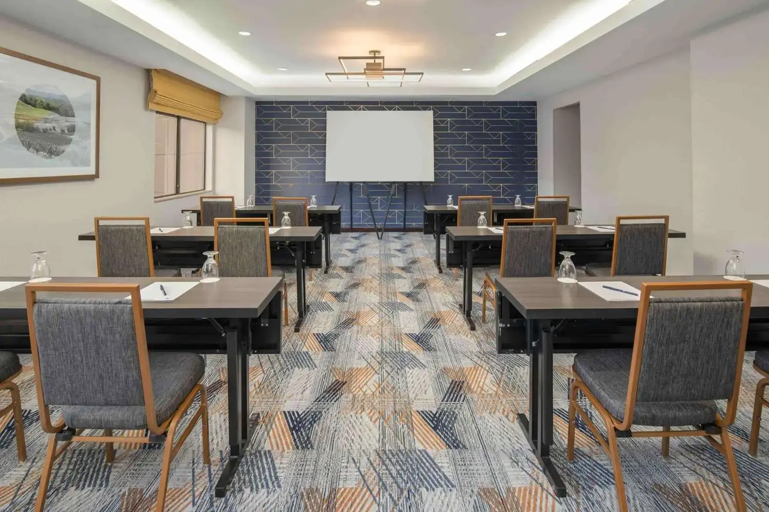 Photo - DoubleTree by Hilton San Francisco Airport