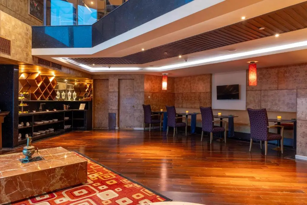 Foto - Vivanta Hyderabad, Begumpet
