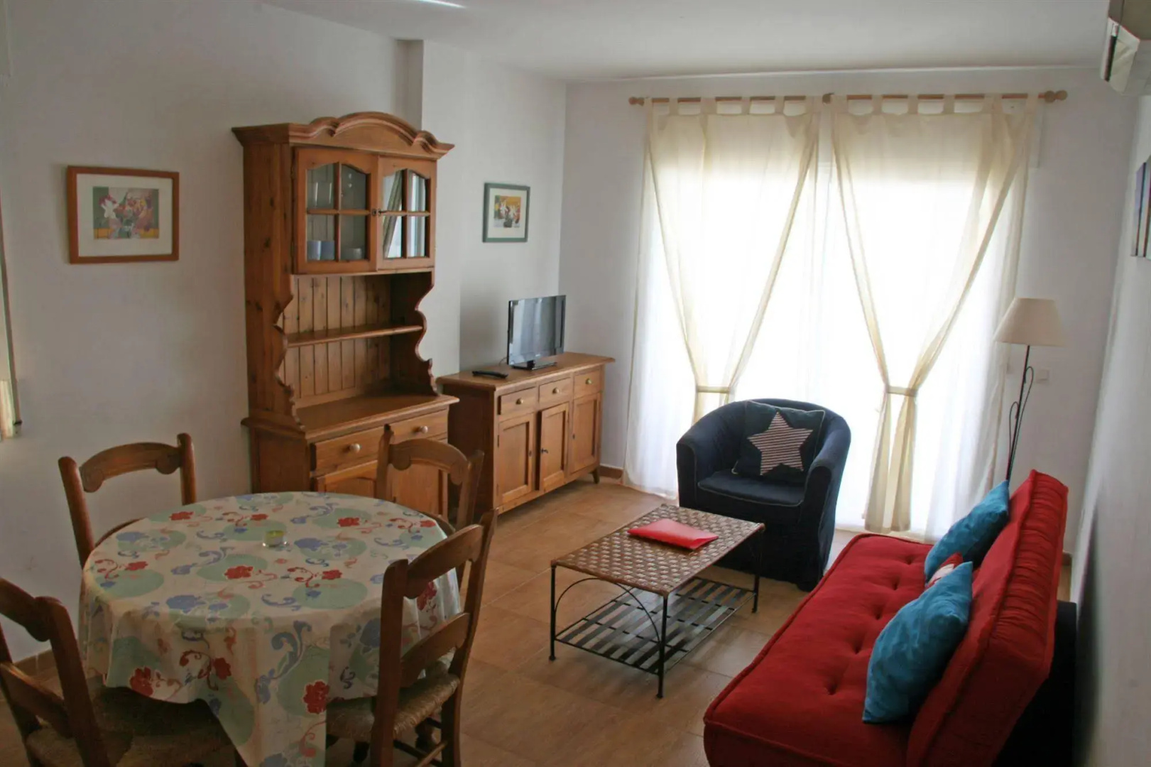 Photo - Apartamentos Latin