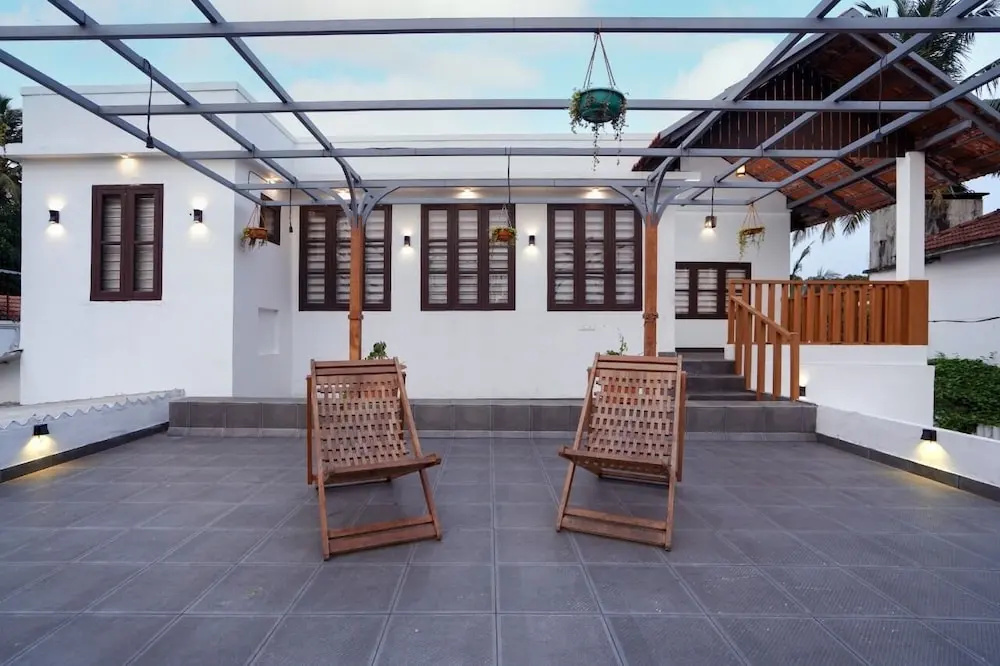 Tentgram Beach House Calicut