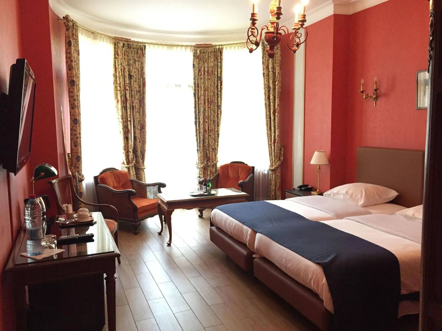 Photo - Hôtel Perrin