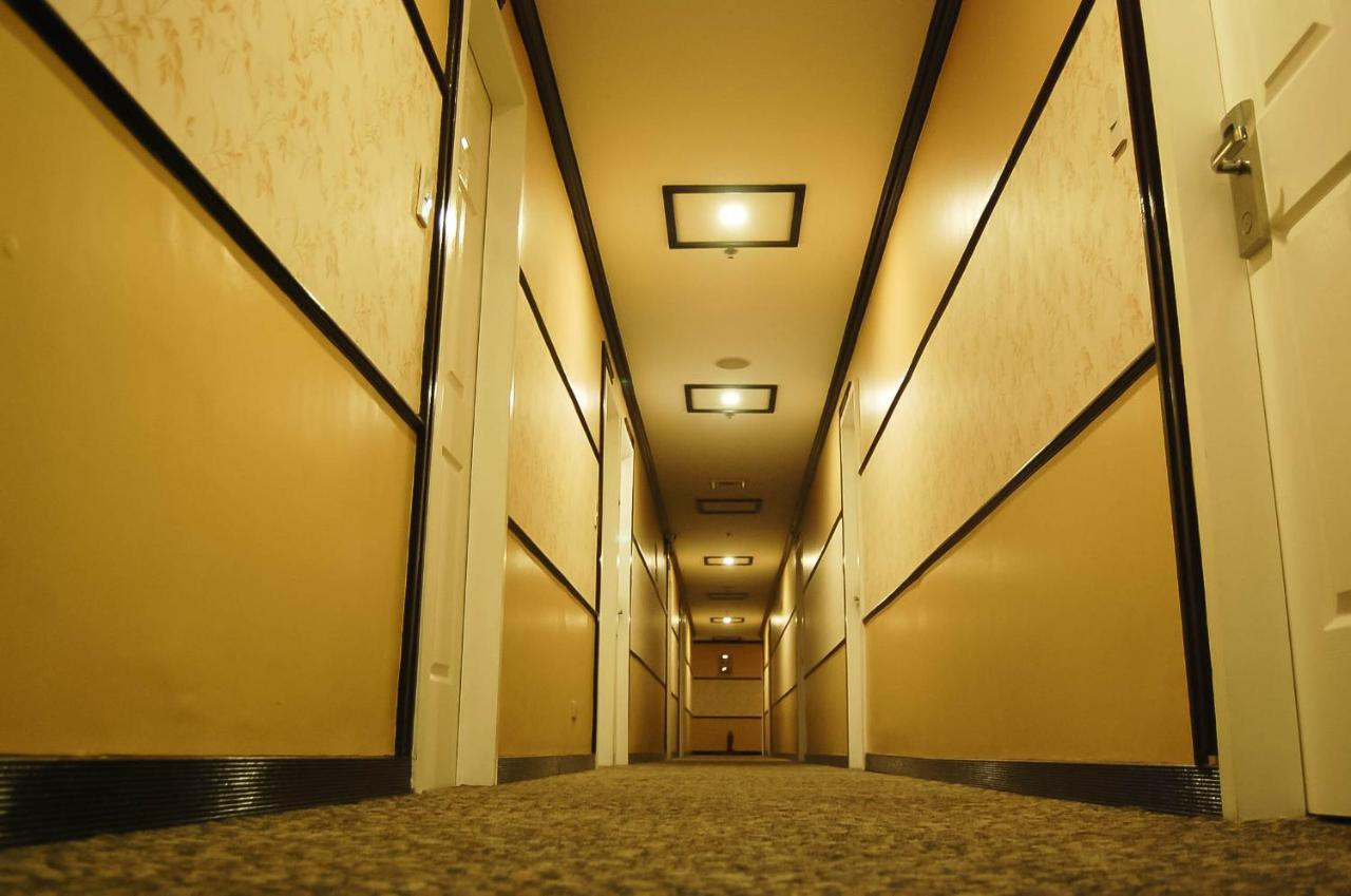 Foto - Hotel Sogo Quezon Avenue