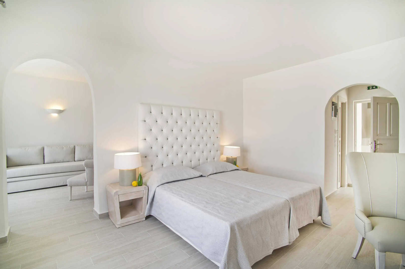 Photo - Santorini Palace