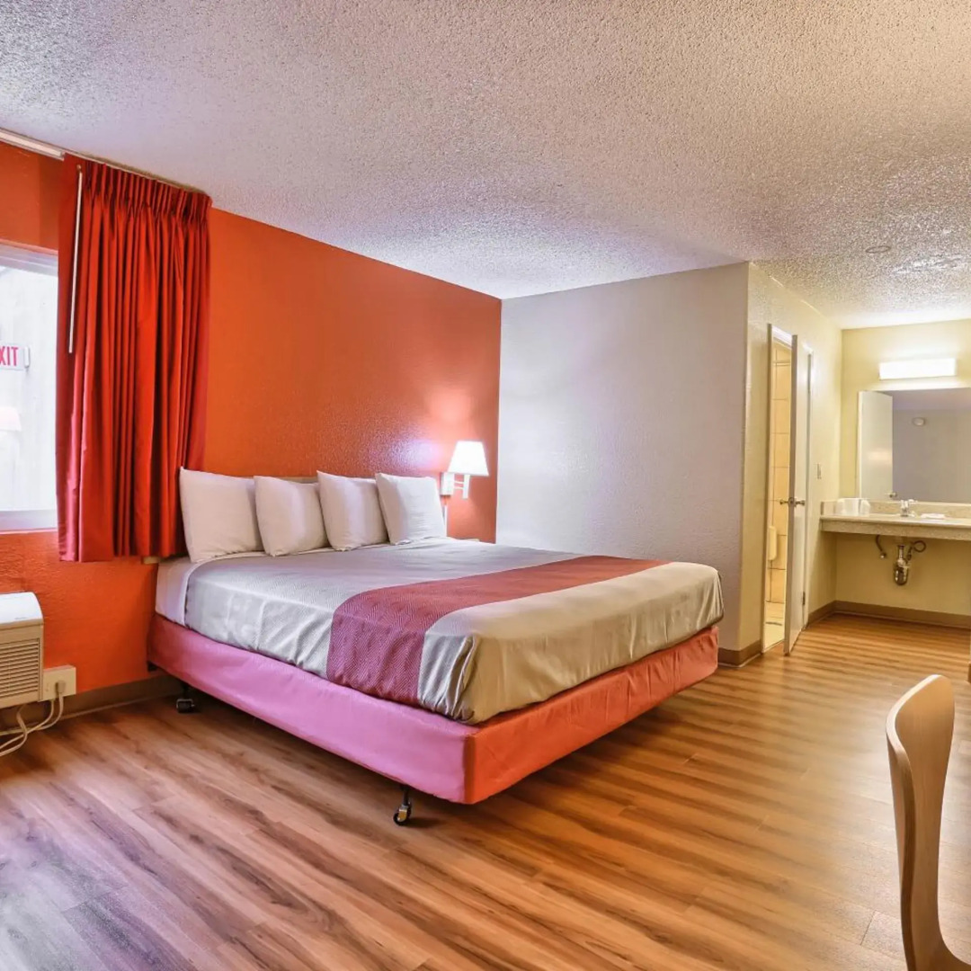 Photo - Cathedral Hill Hotel