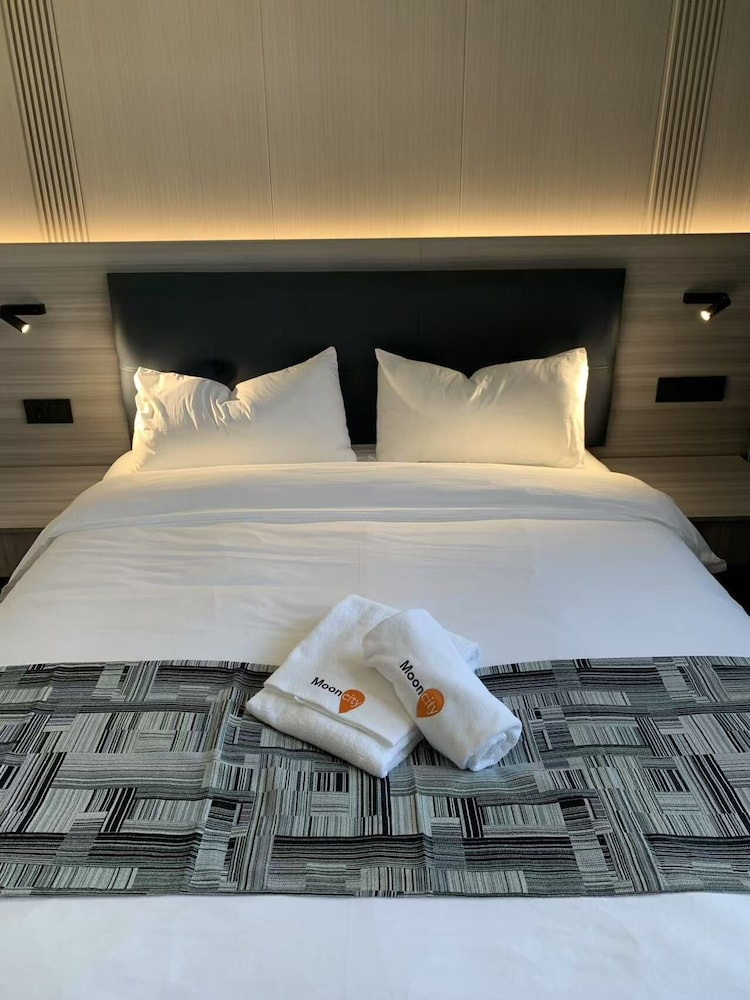 Foto - Mooncity Hotel & Boardinghouse