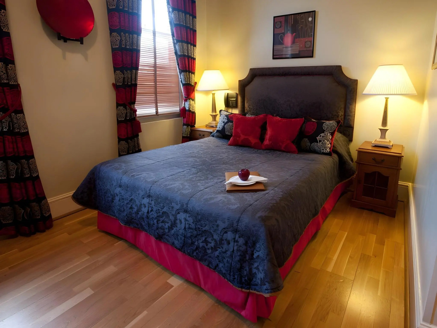 Photo - Twenty Nevern Square Hotel