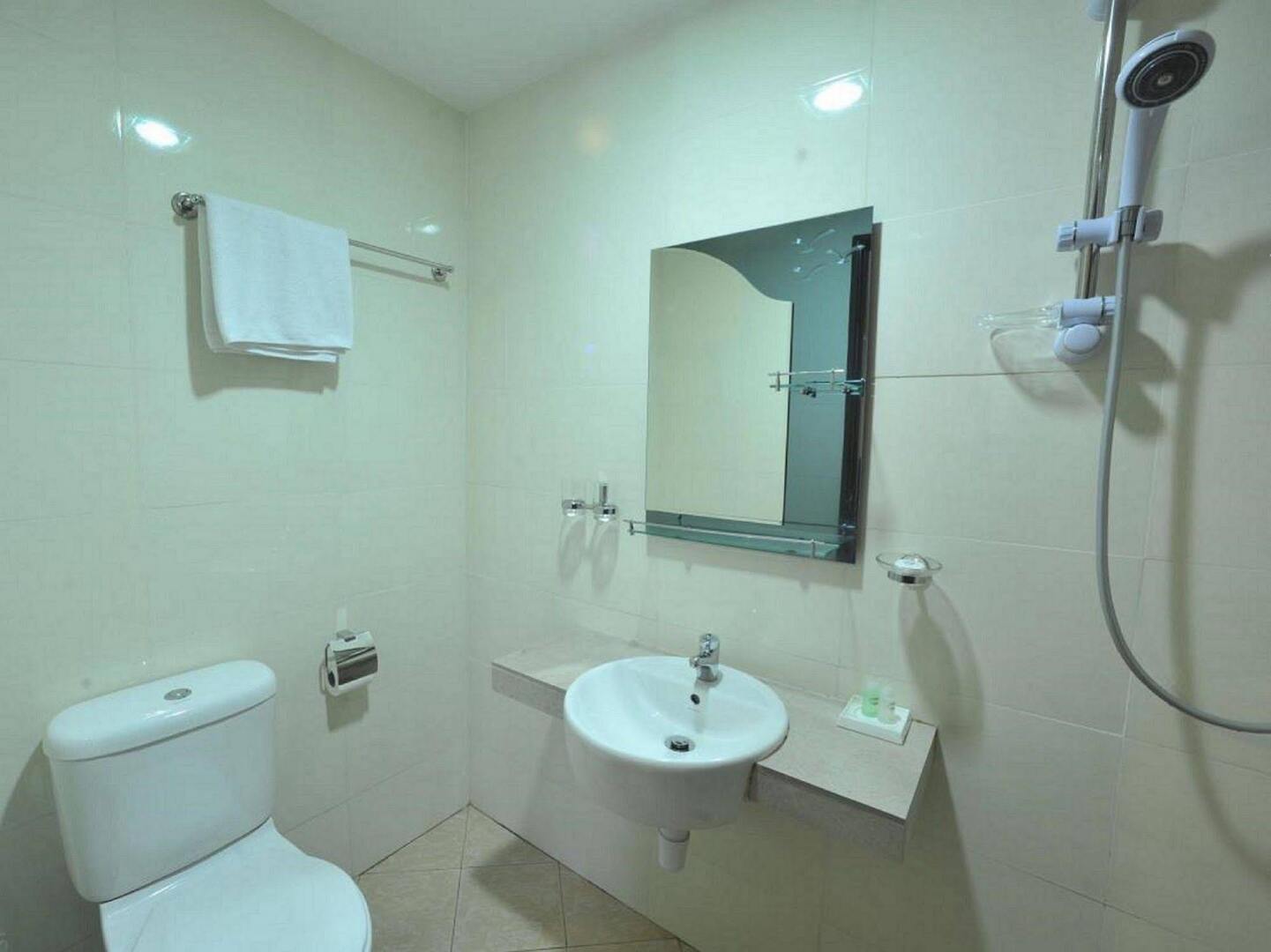 Photo - Hotel Ambassador @ Bukit Bintang