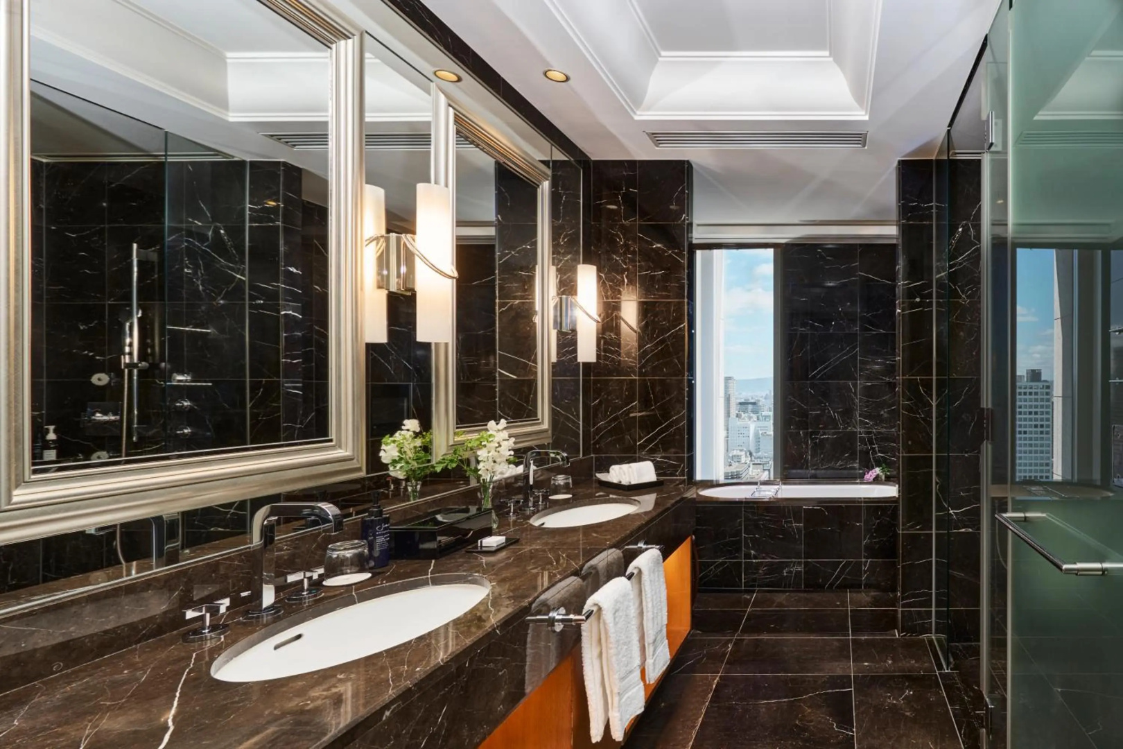 Photo - The St. Regis Osaka