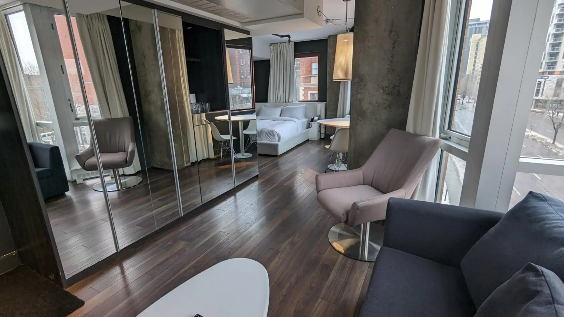 Photo - Hotel Zero 1 Montreal