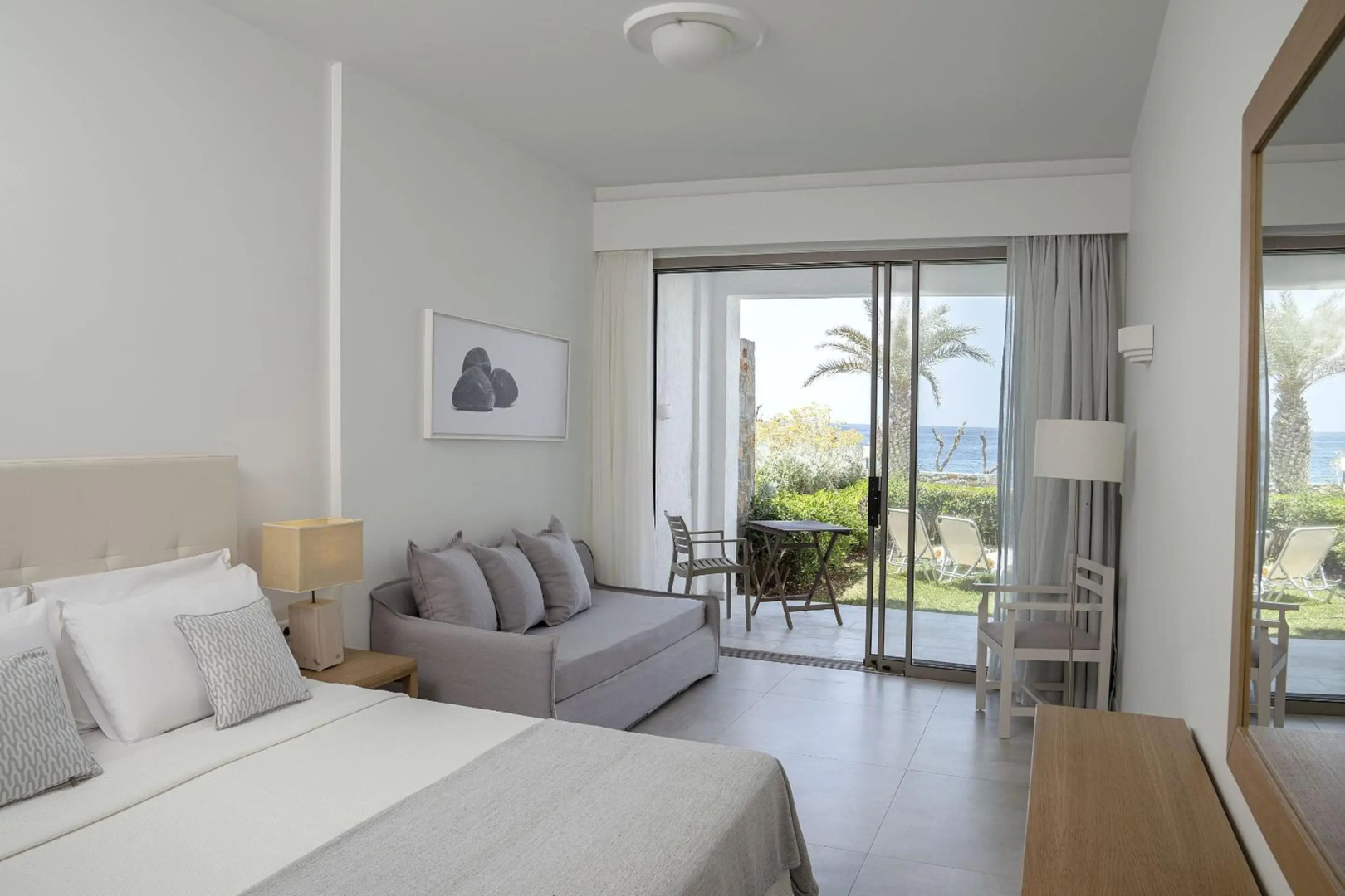 Photo - Maritimo Beach Hotel
