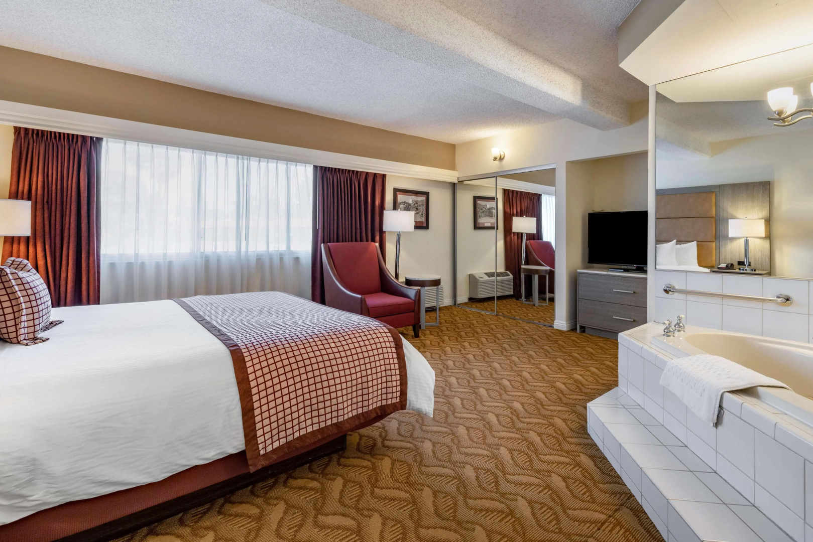 Photo - Best Western Plus Thousand Oaks Inn