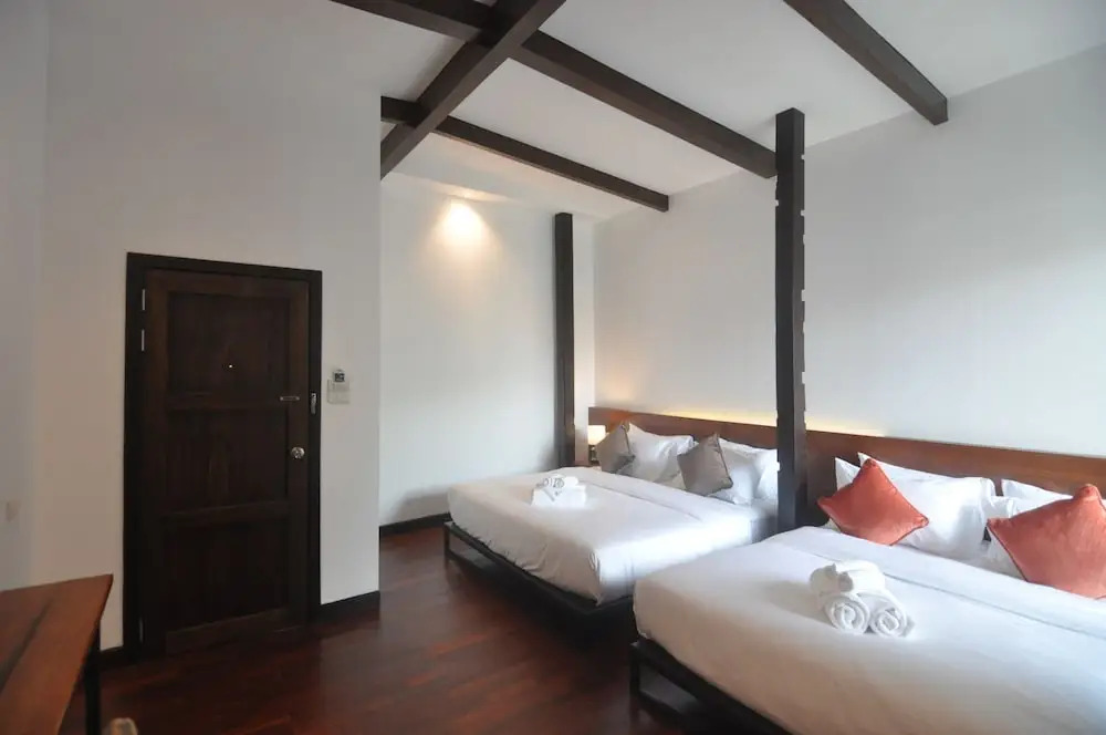 Photo - The Eight Ratvithi House